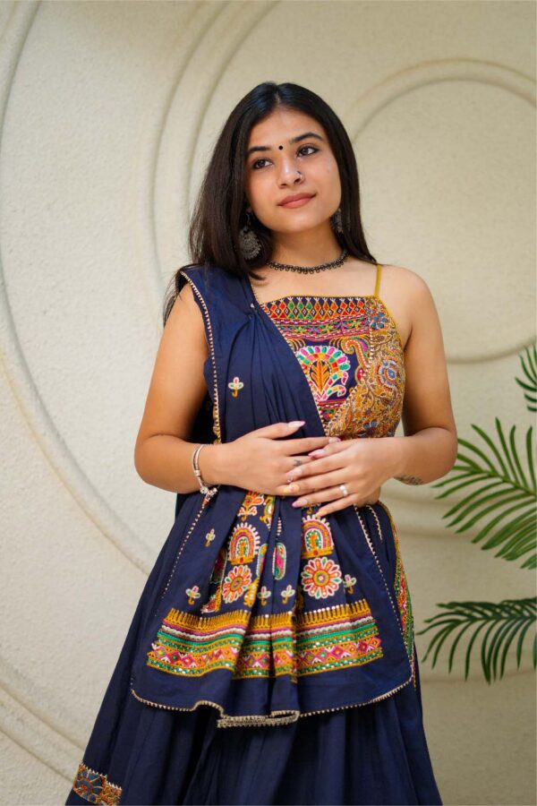 Jagruti Website 01-03 Ajrakh Elegance