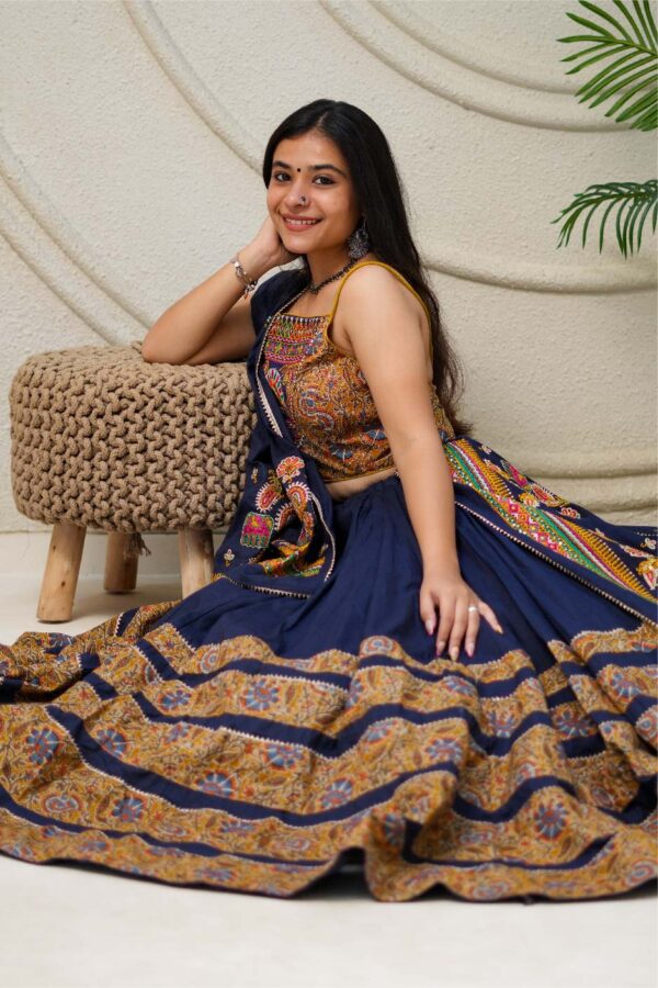 Jagruti Website 01-09 Ajrakh Elegance