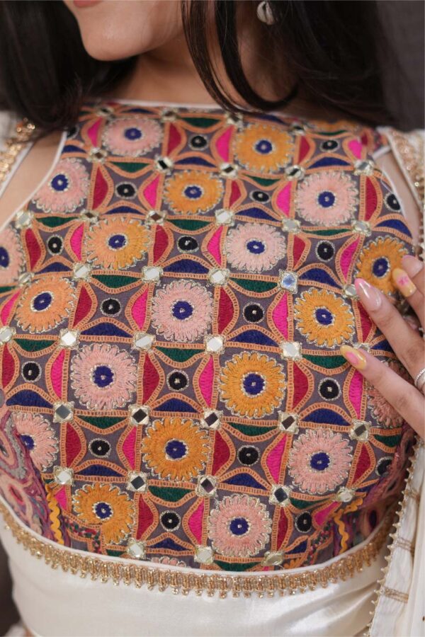 Jagruti Website 03-10 Royal Kutchi Chaniya Choli Set