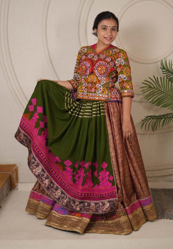 Mobile Kutchi & Rabari Work Chaniya Choli Set