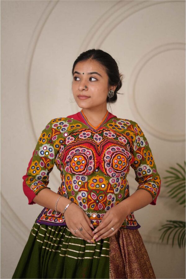 Jagruti Website 04-06 Kutchi & Rabari Work Chaniya Choli Set