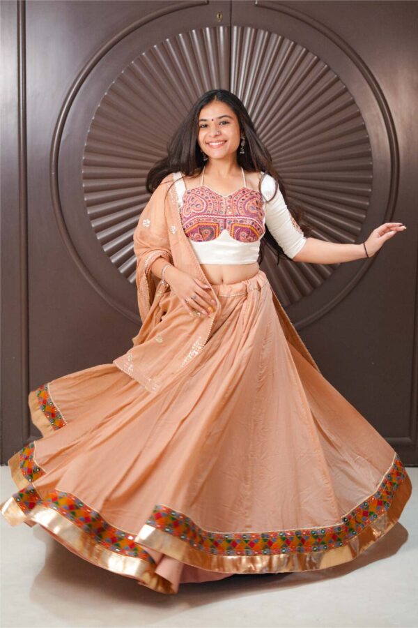 Jagruti Website 05-05 Earthy Pastel Pink Chaniya Choli Set