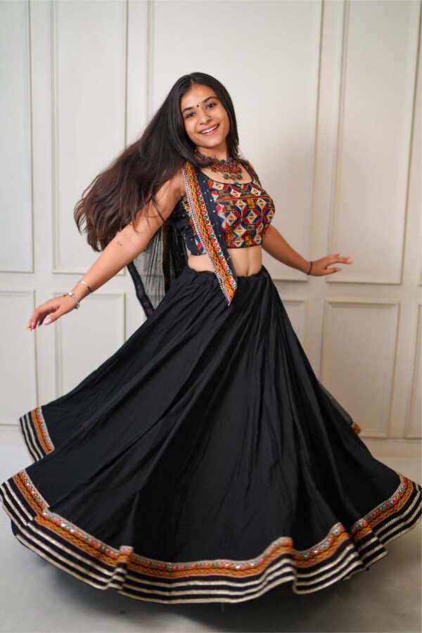 Jagruti Website 06-09 Black Raas Chaniya Choli