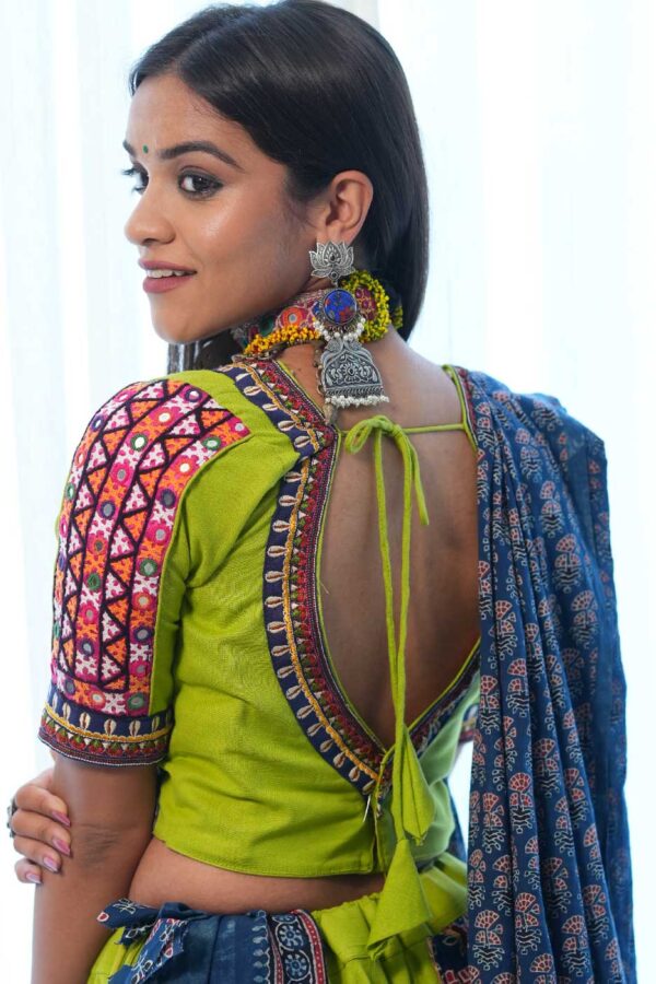 Jagruti Website 04-02 (1) Green & Blue Chaniya Choli Set